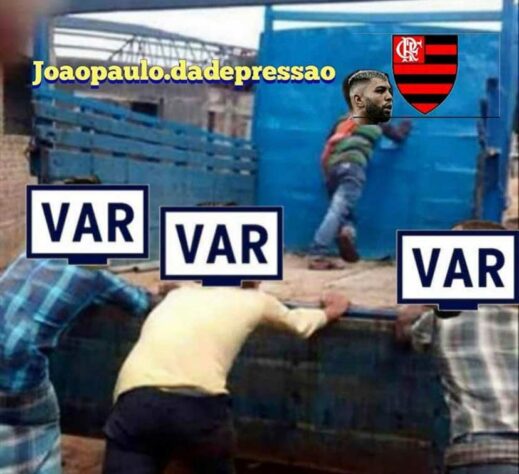 Brasileirão: termo "VARmengo" e memes bombam nas redes após vitória do Flamengo por 1 a 0 sobre o Santos