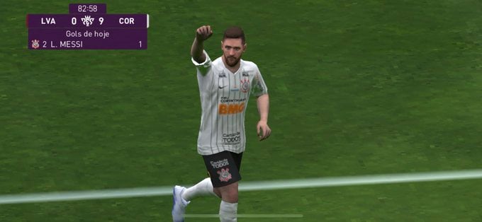 Messi marcando gol pelo Corinthians (no videogame)