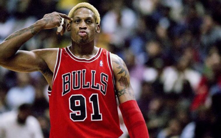 Dennis Rodman – Total de títulos: 5 – Times que estava quando venceu: Detroit Pistons e Chicago Bulls