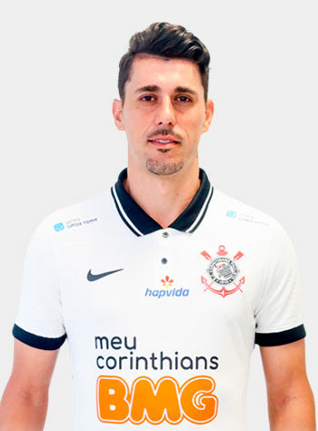 Danilo Avelar - chegou ao clube em 2018 - 110 jogos