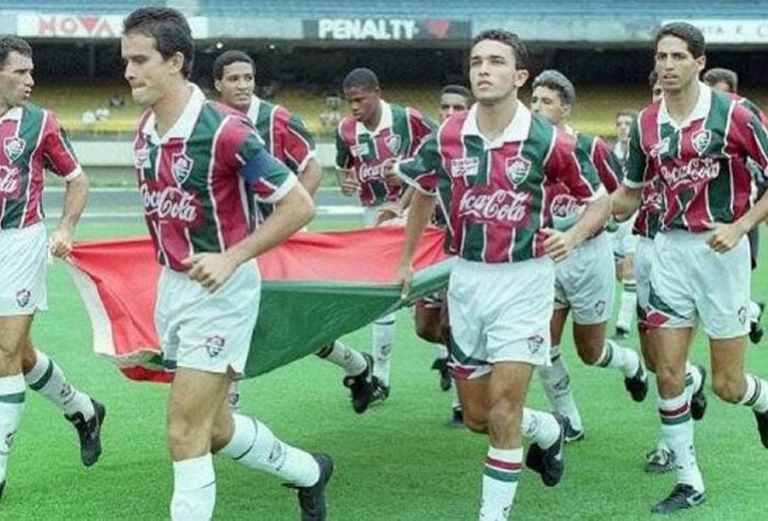O Fluminense se despediu mais cedo da Copa do Brasil de 1994 de forma surpreendente. O Linhares-ES levou a melhor pelo critério de gol fora após empates em 2 a 2 e 1 a 1. O time capixaba só foi eliminado nas semifinais em campanha na qual conseguiu uma proeza: em oito jogos, obteve apenas uma vitória e uma derrota.