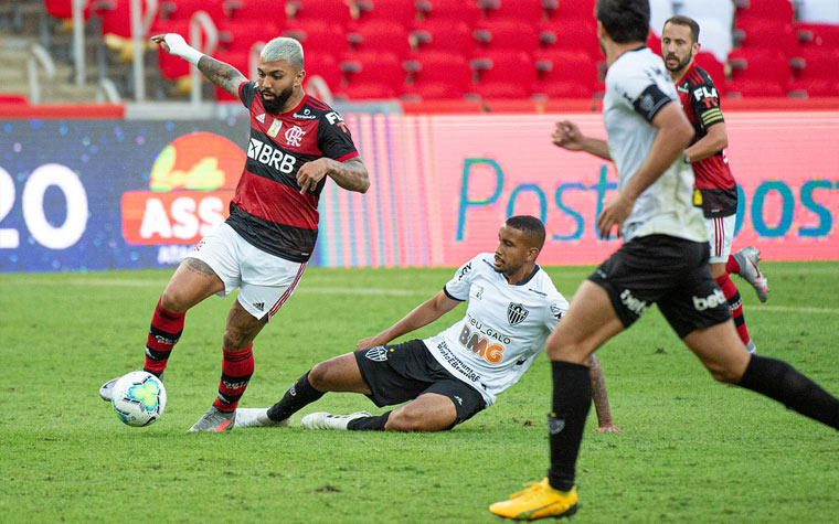 Domingo (8) - Campeonato Brasileiro - 18h15 - Atlético-MG x Flamengo (Premiere)