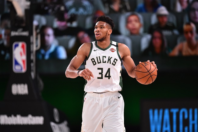 38. Giannis Antetokounmpo (basquete/Grécia) - 30,40 pontos