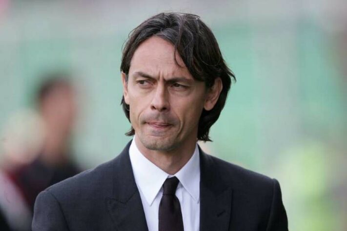 Filippo Inzaghi - Milan: atacante ídolo da história do Milan, ficou marcado por ser um artilheiro nato. Porém teve uma curta passagem pelo clube como técnico e passou longe de fazer uma boa temporada no comando.