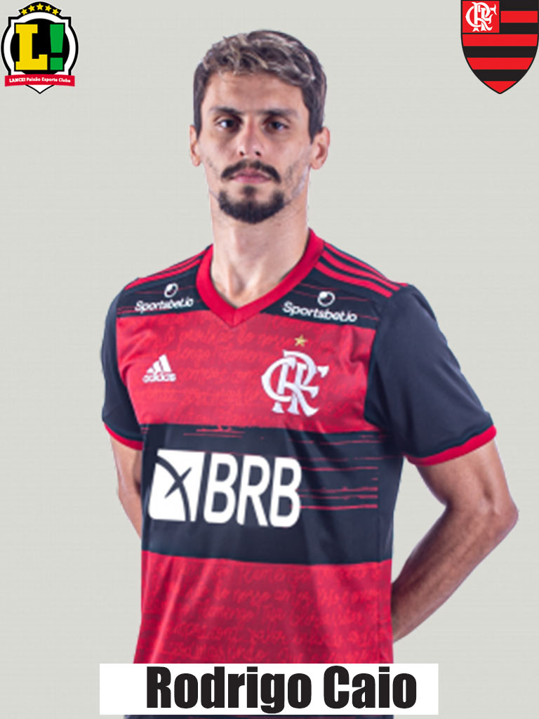 Rodrigo Caio - 6,0 - Errou no lance em que Diego Alves teve de trabalhar, após chute de Savarino, mas isso foi um mero detalhe. O camisa 3 comandou a defesa e foi preciso nos combates pelo chão e pelo ar.