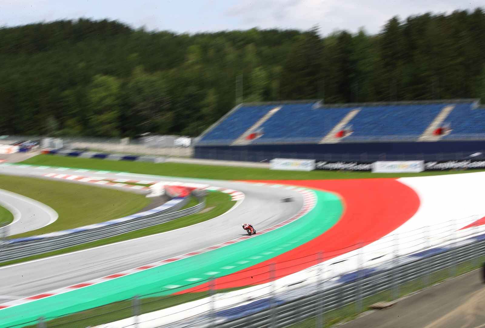 Andrea Dovizioso anunciou que não corre na Ducati em 2021