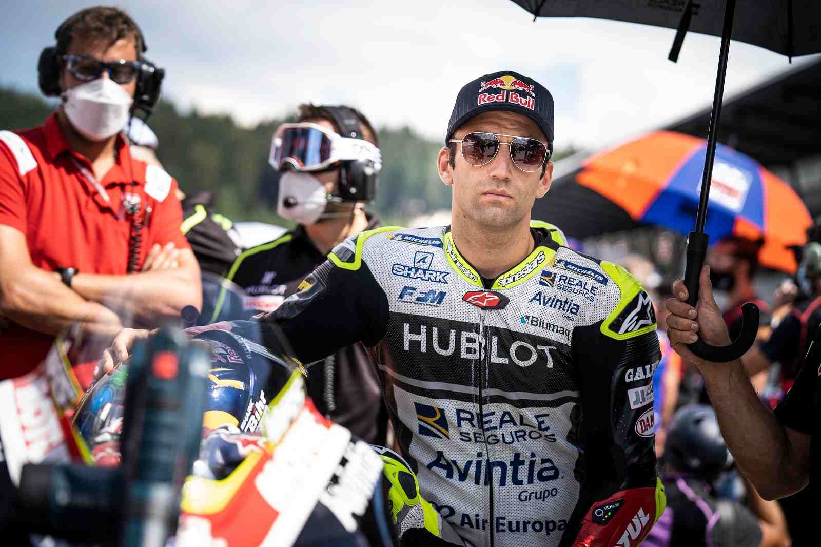 Johann Zarco recebeu duras críticas após a corrida