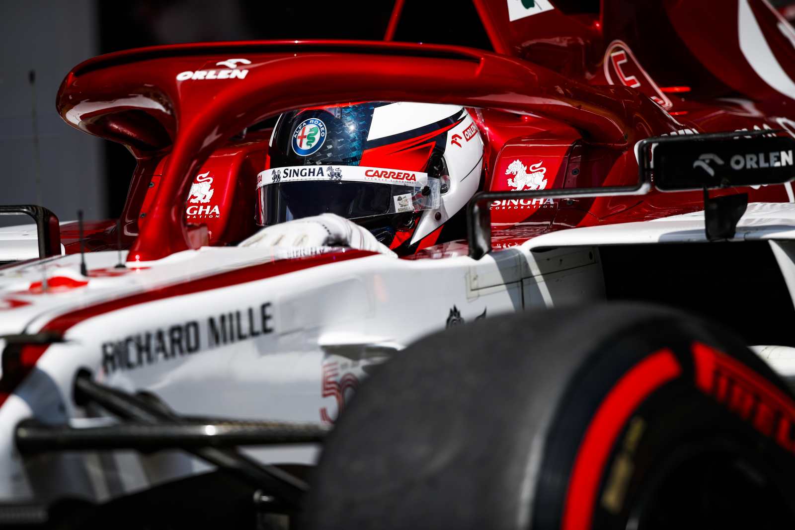 14) Kimi Räikkönen (Alfa Romeo), 1min17s386