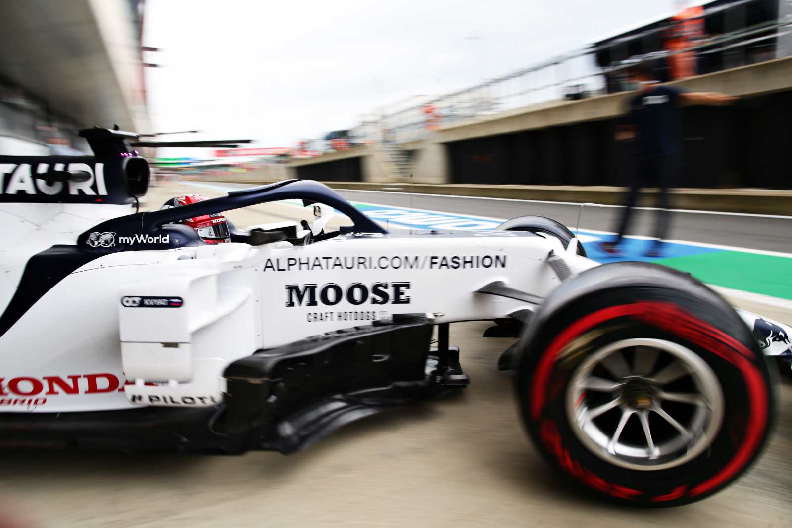Kvyat espera conseguir um bom resultado no fim de semana do GP dos 70 Anos da Fórmula 1