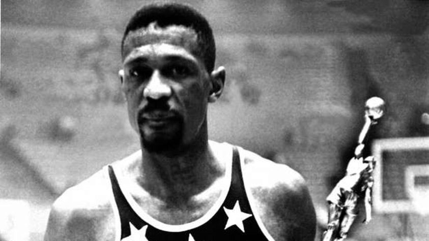 Bill Russell – Total de títulos: 11 – Time que estava quando venceu: Boston Celtics