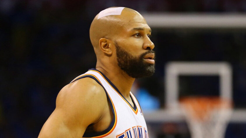 Derek Fisher – Total de títulos: 5 – Time que estava quando venceu: Los Angeles Lakers