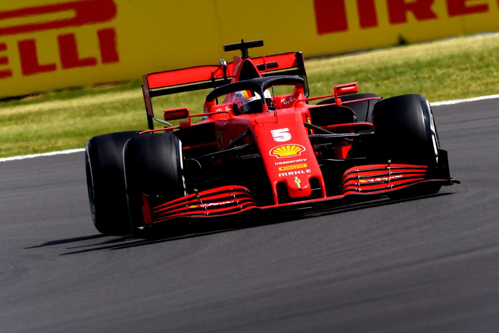 Sebastian Vettel teve uma corrida apagada. Apenas 10º