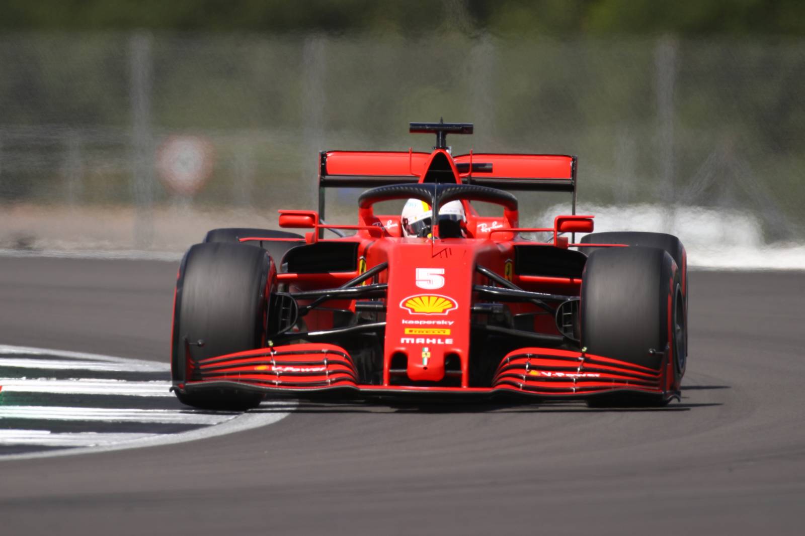Sebastian Vettel voltou a chegar no Q3, mas ficou apenas em décimo