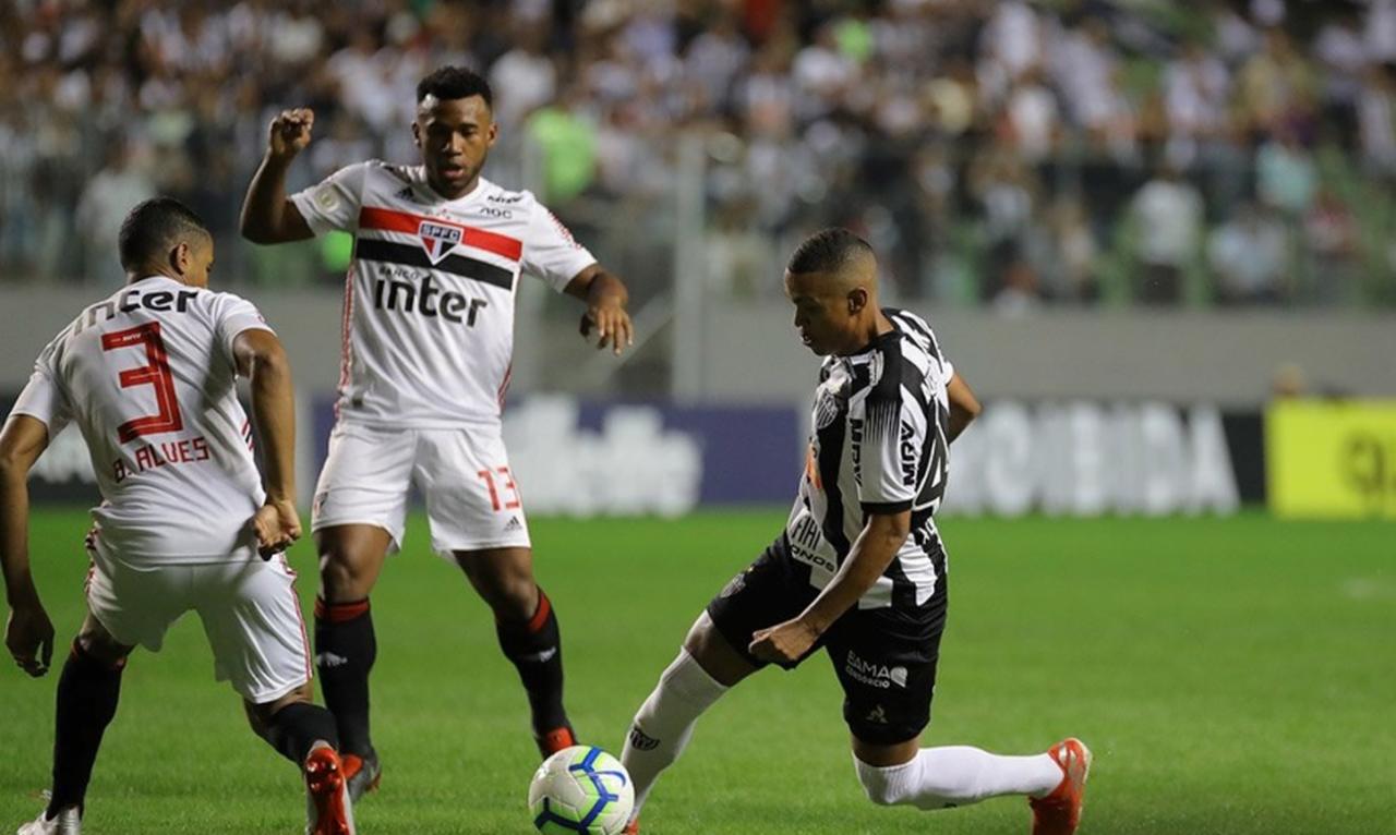 7ª rodada - Atlético-MG x São Paulo - Jogo será na quinta-feira, 3 de setembro, às 20h. Por opção do Galo, o local mudou: passou do Independência para o Mineirão. No ano passado, o São Paulo empatou em Minas (1 a 1) e ganhou no Morumbi (2 a 0).