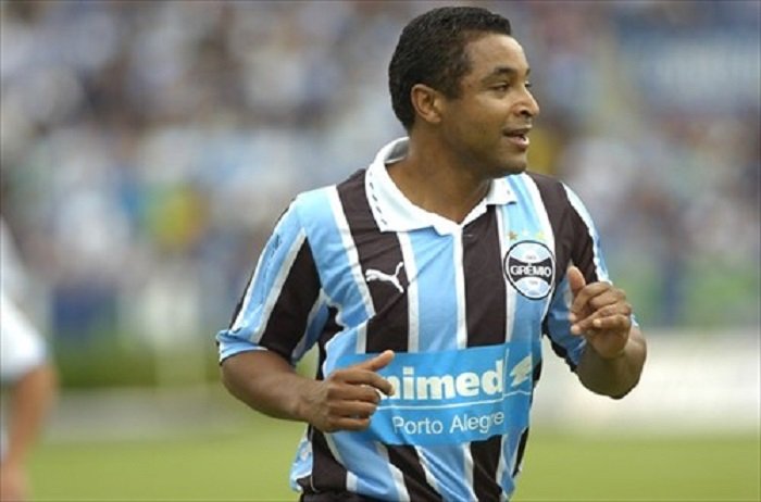 11º lugar - Róger Machado (lateral-esquerdo): 69 jogos