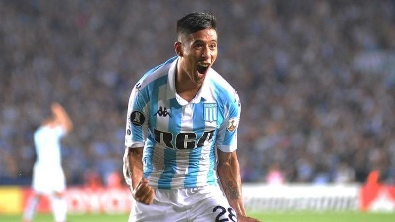 Matías Zaracho (22 anos) - Titular do Racing desde os 19 anos, foi figura importante na campanha do título argentino conquistado na temporada passada. Meia armador, Zaracho chegou a ser um sonho da torcida do Internacional depois da chegada do técnico Eduardo Coudet, mas a transferência não se concretizou. O jogador também interessa a times da Europa, como Sporting e Porto. Valor de mercado: 15,50 milhões €