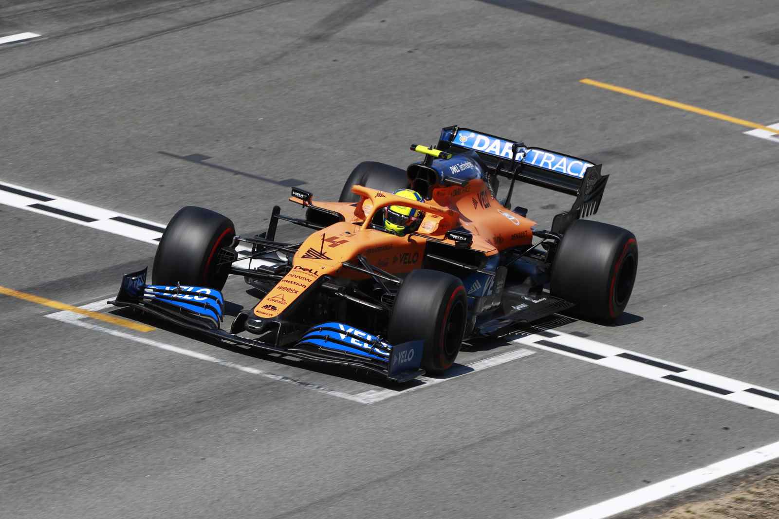 Lando Norris terminou a corrida na décima posição