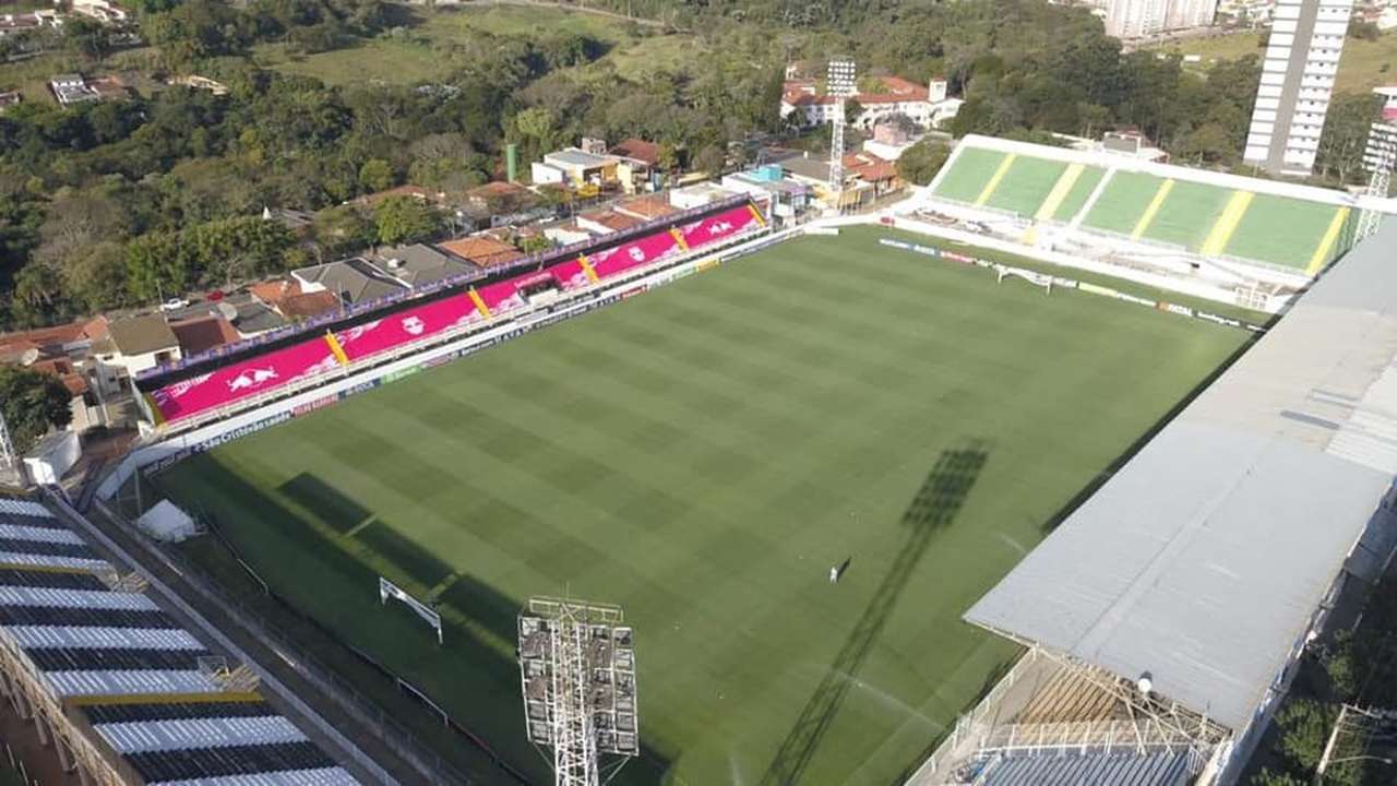 Red Bull Bragantino (15º lugar) x Fluminense (9º lugar) - Nesta quarta, às 19h15 (de Brasília), no Nabi Abi Chedid