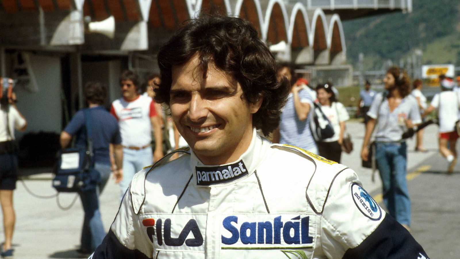 Nelson Piquet - três títulos (1981, 1983 e 1987)