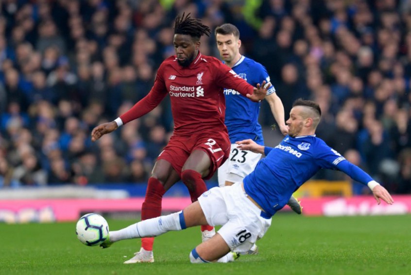 ESQUENTOU - Segundo o diário "Corriere dello Sport", a Inter de Milão está interessada na contratação do atacante Divock Origi, do Liverpool, para fazer banco para Lukaku.