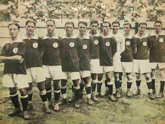 O primeiro título da equipe foi conquistado em 1920, seis anos após seu início. A taça veio no Campeonato Paulista, contra o tetracampeão Paulistano.