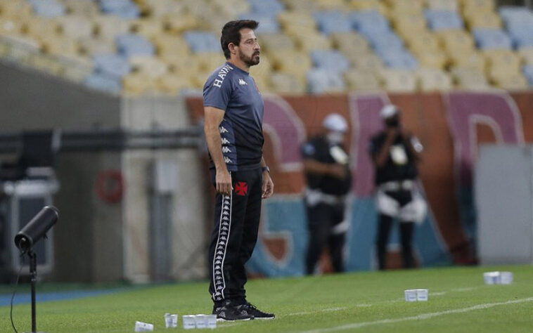 TÉCNICO: RAMON MENEZES - Vasco (C$ 10,40) - Acreditamos que o Cruz-Maltino seja o maior favorito da rodada contra o Atlético-GO. Atuando em São Januário contra um time que está no Z4, vemos grandes chances de vitória e manutenção do saldo de gols para o time carioca.