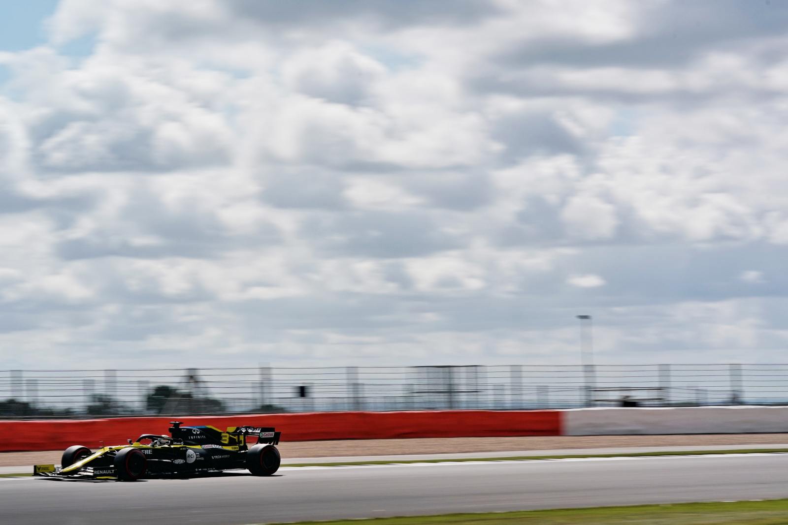 Daniel Ricciardo conseguiu colocar a Renault na oitava posição do grid
