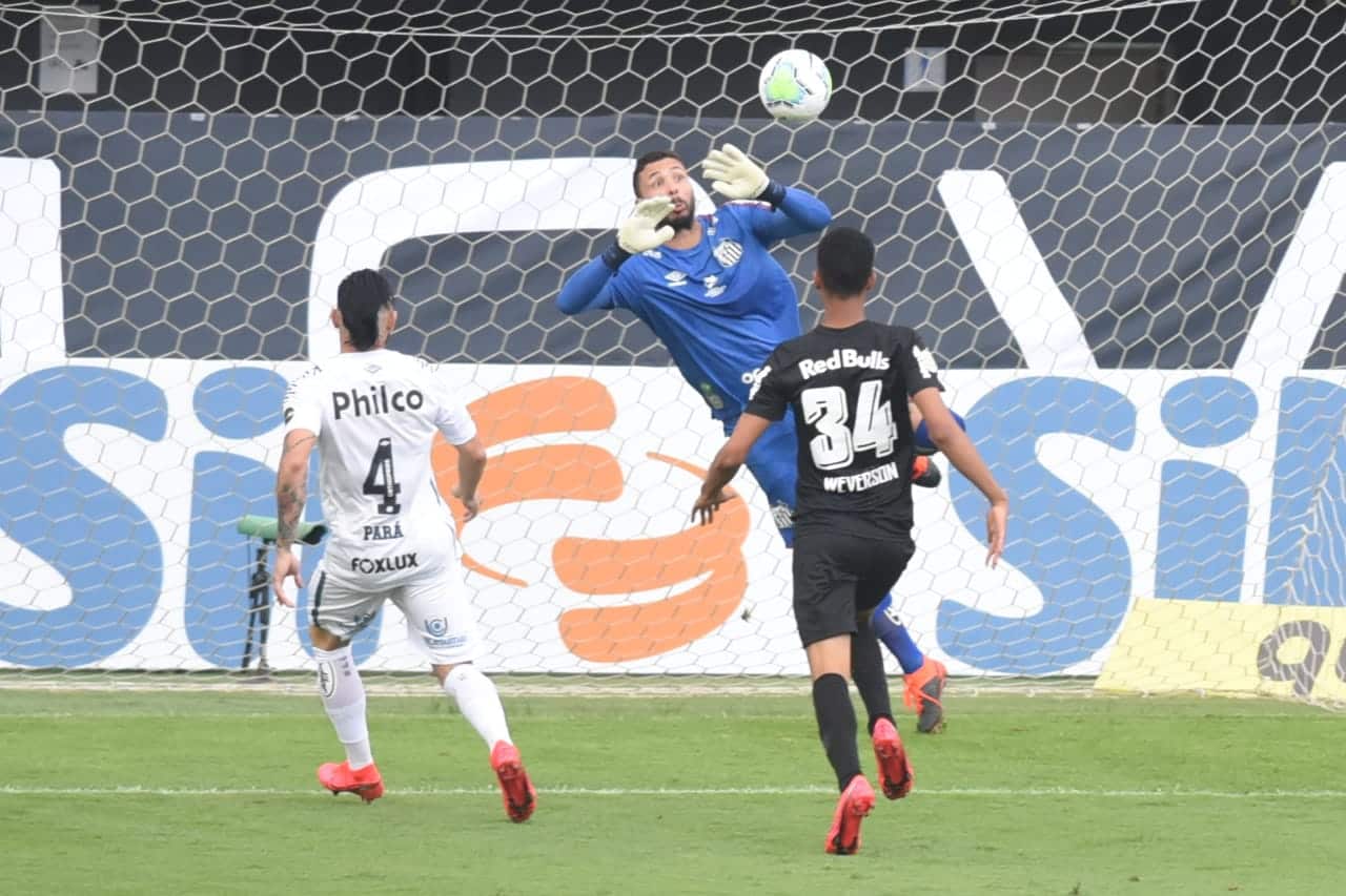 RB BRAGANTINO - SOBE - Persistência: Mesmo perdendo o jogo na Vila Belmiro, a equipe de Bragança Paulista não desisitiu e chegou ao empate com Claudinho. / DESCE - Meio-Campo: Principal setor da equipe no Paulistão, o meio do Red Bull não conseguiu evoluir na parte ofensiva. Matheus Jesus teve atuação apagada. 