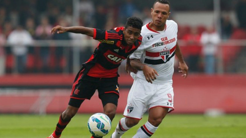 2006 – São Paulo 1 x 0 Flamengo – Morumbi - Escalação: Diego; Leonardo Moura, Renato Silva, Fernando e André (Vinícius); Léo, Júnior, Jônatas e Renato; César Ramírez (Walter Minhoca) e Diego Silva (Obina) Técnico: Waldemar Lemos