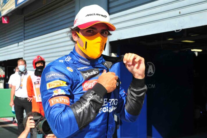 3) Carlos Sainz Jr. (McLaren), 1min19s695