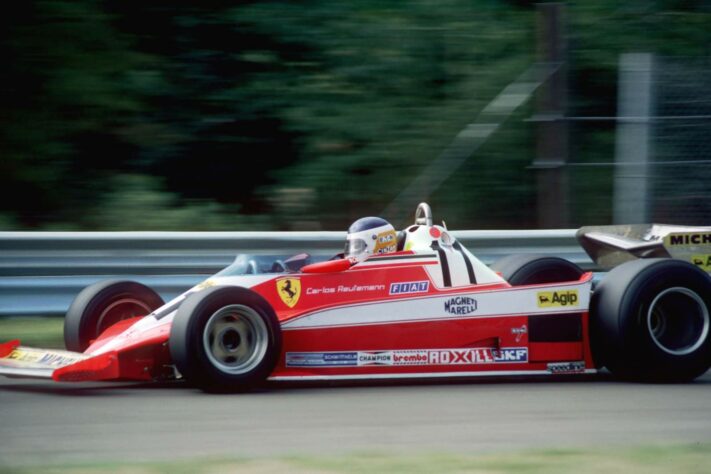 12 - O argentino Carlos Reutemann também teve 5 vitórias