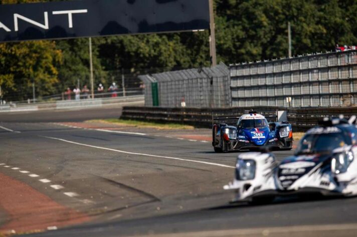 Brasileiro dividiu o carro com os franceses Thomas Laurent e Pierre Ragues