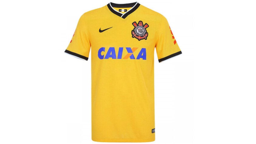 No ano de 2014, o Corinthians entrou no clima da Copa do Mundo disputada no Brasil e vestiu um uniforme 3 de amarelo.