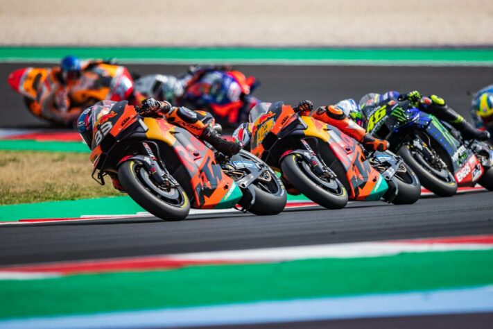 Brad Binder sofreu duas quedas e foi um dos pilotos que abandonou