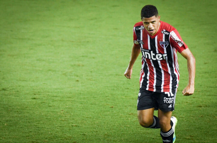 7º: Gabriel Sara (São Paulo) - 22 pontos.