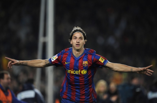 4º - Ibrahimovic - Barcelona (2009): 50 mil pessoas