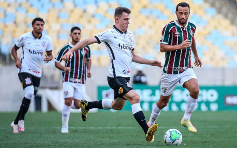 10ª rodada - Fluminense 2 x 1 Corinthians: Cássio; Michel Macedo, Bruno Méndez, Gil e Lucas Piton; Gabriel, Cantillo e Éderson; Otero, Gustavo Silva e Jô.