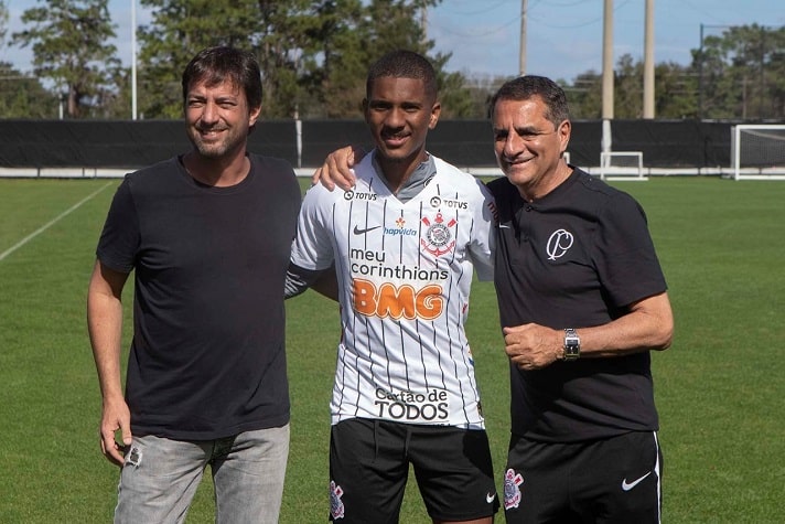 Matheus Davó - Apresentado em 13 de janeiro - Contratado junto ao Guarani, nunca teve uma sequência, nem antes nem depois da pausa. "Ressurgiu" contra o Internacional e marcou o gol da vitória - Fez cinco jogos oficiais na temporada, três como titular e dois como reserva. Marcou um gol.