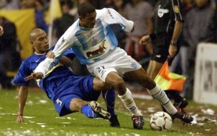 Paysandu: 3 vitórias- Único representante do Norte a disputar uma Libertadores, o Papão calou a Bombonera quando venceu o Boca Juniors por 1 a 0 em 2003