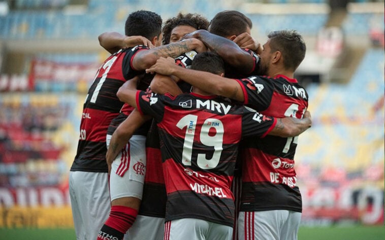 FLAMENGO: O Fla chega nas oitavas de final por disputar a fase de grupos da Libertadores. Por ter um elenco muito forte, o Rubro-Negro é um dos candidatos ao título da competição
