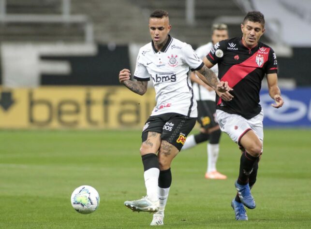 1ª rodada - Corinthians 0 x 0 Atlético-GO: Cássio; Michel Macedo, Gil, Danilo Avelar e Lucas Piton; Roni e Cantillo; Otero, Luan e Léo Natel; Jô.