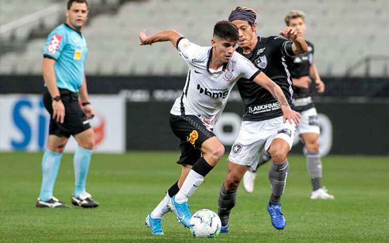 8ª rodada - Corinthians 2 x 2 Botafogo: Cássio; Fagner, Gil, Danilo Avelar e Lucas Piton; Camacho e Cantillo; Ramiro, Araos e Gsutavo Silva; Jô.