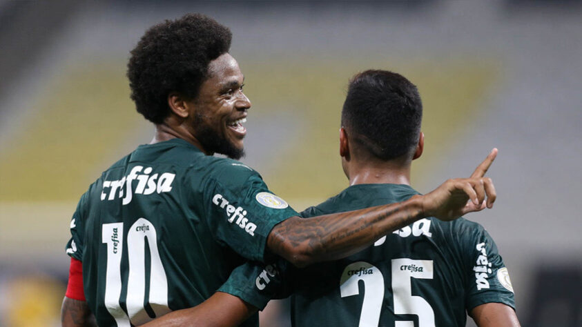 Também nesta quarta, mas às 21h30, o Palmeiras visita o Bolívar (transmissão: SBT e Fox Sports), assim como o Grêmio encara o Universidad Católica fora de casa (transmissão: Conmebol TV e SBT). 