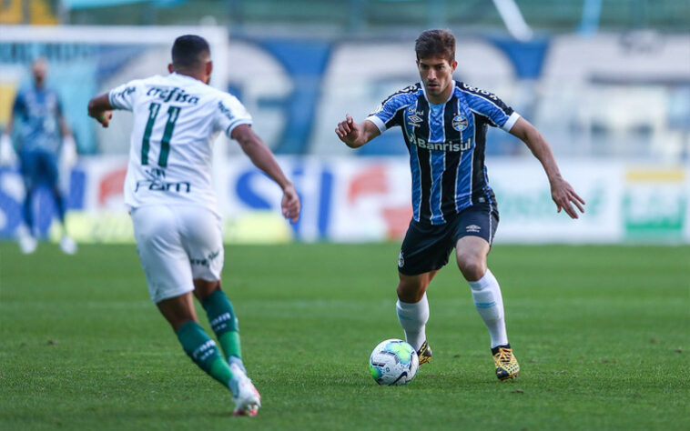 Sobe e desce do Grêmio: Time de Renato Gaúcho voltou a desejar. Mesmo com maior posse de bola no primeiro tempo, criou poucas oportunidades. Conseguiu o empate nos acréscimos, com Ferreira, que saiu do banco de reservas.