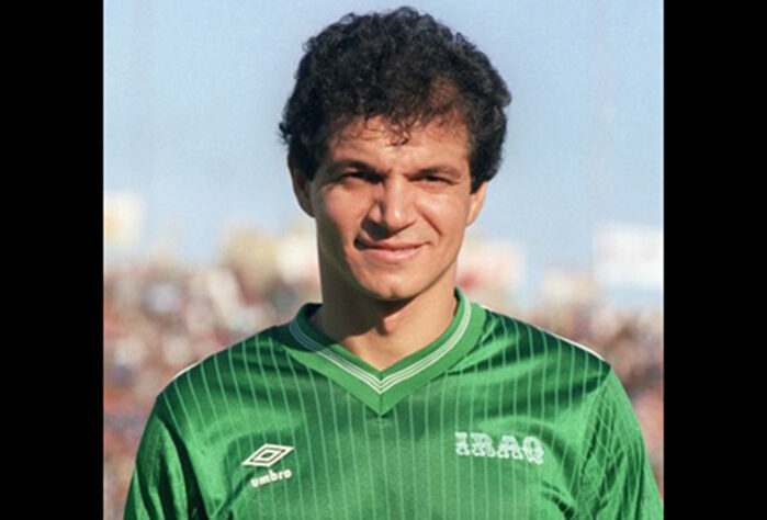 6 - Hussein Saeed - O futebol do Iraque reverencia até hoje o artilheiro Hussein Saeed. Ele fez 78 gols em 137 partidas. Depois que se aposentou virou presidente da Federação Iraquiana de Futebol.