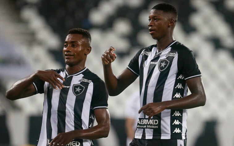 17º - Botafogo - 9 gols em 10 jogos
