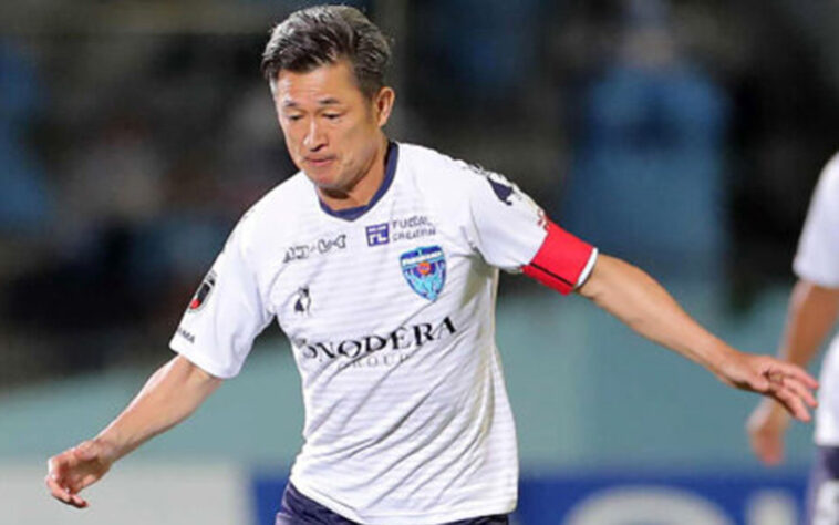 Kazuyoshi Miura - Jogador mais velho em atividade, Kazu foi eleito melhor jogador do Campeonato Japonês em 1993. Vale apontar que a carreira dele começou no Santos, tornando-se o primeiro japonês a jogar e marcar no futebol brasileiro.