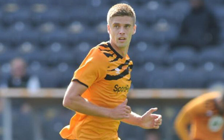 Markus Henriksen (meia/28 anos) – Avaliado em 4 milhões de euros (em torno de 25 milhões de reais), o norueguês deixou o Hull City, em julho de 2020 e está sem clube desde então.