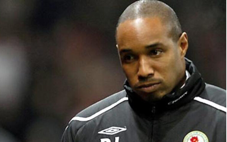 O inglês Paul Ince foi treinador-jogador do Macclesfield Town entre 2006/2007.