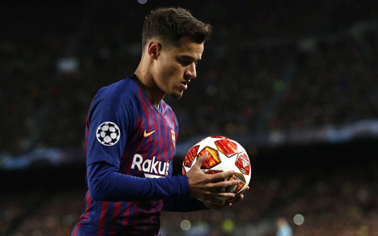 ESQUENTOU – Especulações sobre o futuro do brasileiro Philippe Coutinho surgiram na Europa. Segundo a imprensa italiana, o Barcelona pretende negociar o jogador para a próxima temporada, e a Juventus estaria interessada. O agente do brasileiro, Kia Joorabchian, negou a informação e disse que Coutinho deseja ficar no Barça, mas os próximos capítulos dessa história parecem indefinidos. 